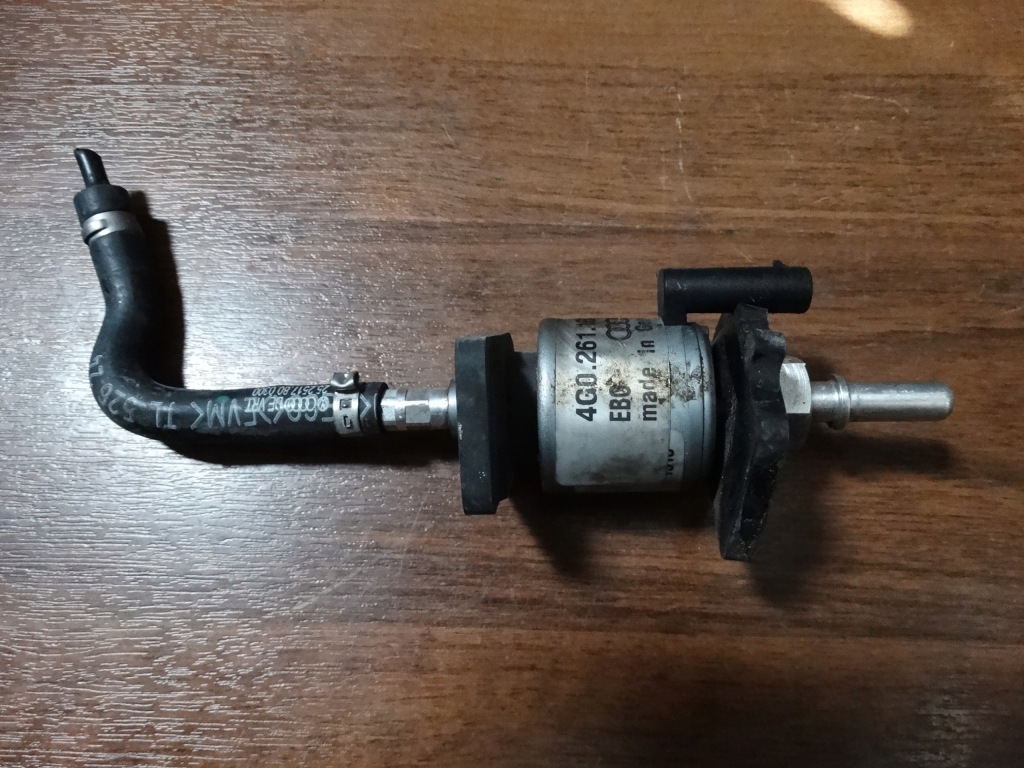 фото №3, Ideal помпа топлива webasto audi a4 a5 a6 a7 a8 1