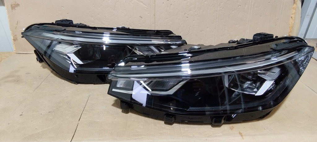 фото №1, Лампа vw passat b9 3j1 full led левая правая комплектная