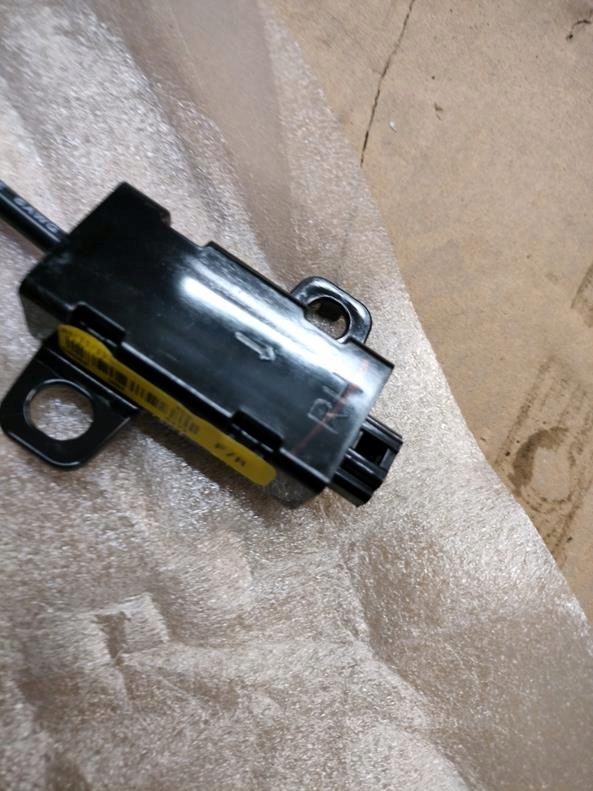 фото №6, Молдинг dekor оббивка двері правий перед koleos ii