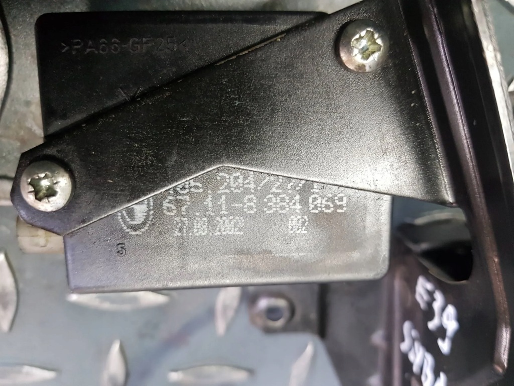 фото №6, Замок скло кришки багажника задня 8 384 069 bmw 5 e39 kombi