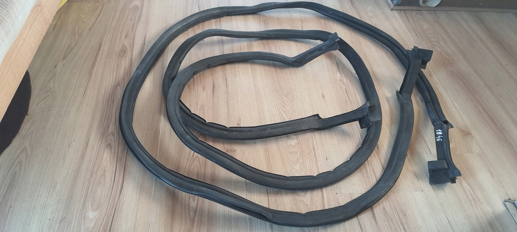 фото №5, Прокладка резиновый porsche carera 911 991