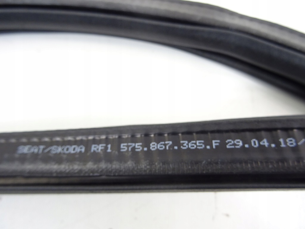 фото №9, Seat ateca прокладка дверь левый перед 575867365f 2016-