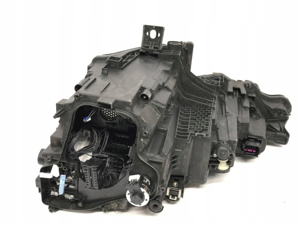 фото №10, Audi q8 4m8 лампа правая перед full led matrix europa 4m8941036