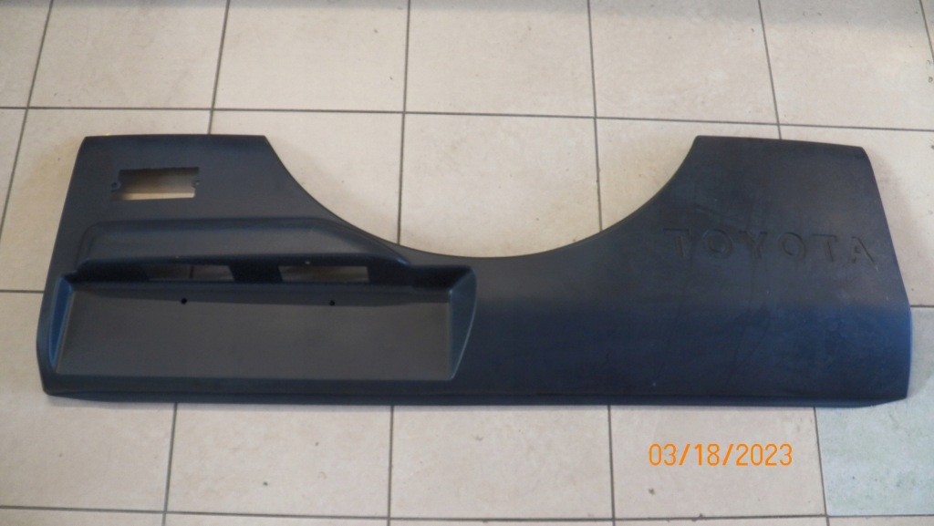 Купить Накладка крышки задняя toyota rav-iv 76811-42020