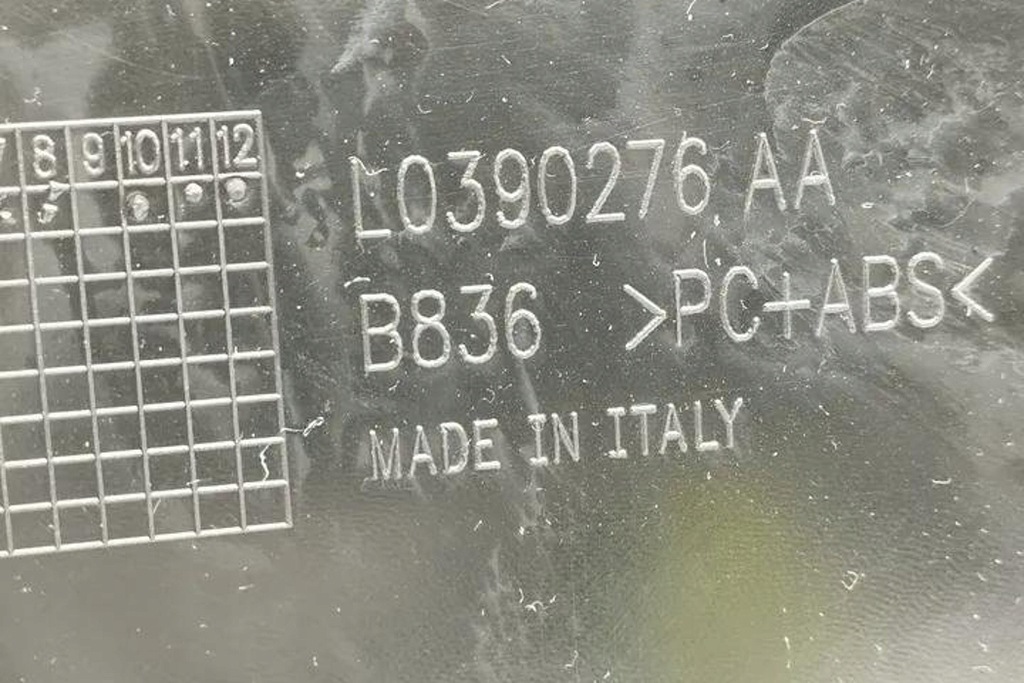 фото №7, Элементы сиденье maserati ghibli m157 l0390276aa 3.0l дизель 202kw 2014