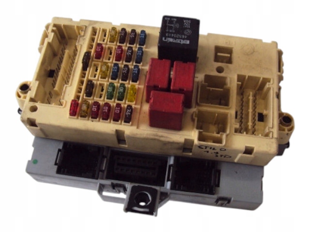 фото №1, Коробка предохранителей fiat stilo 2001-2010