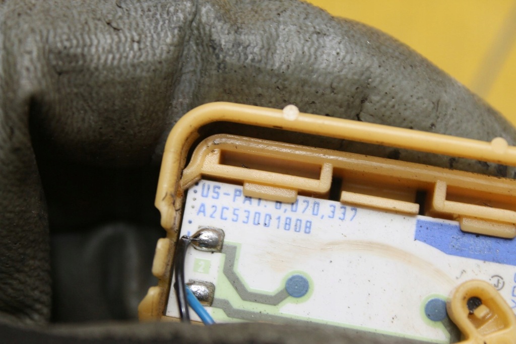 фото №6, Датчик уровня топлива 3.0 cdi w211 fl