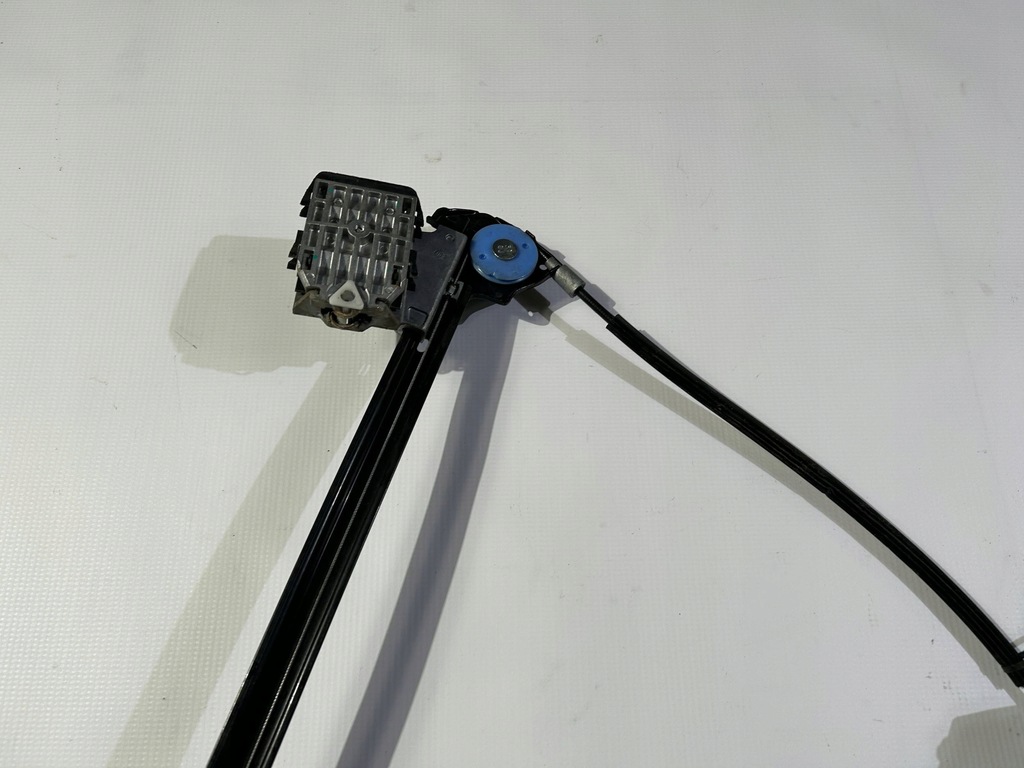 фото №10, Подъемник механизм моторчик стекло левый dodge challenger 2008-2014