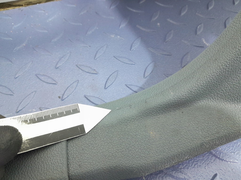 фото №5, Ford grand c-max mk2 комплект защита bok правый am51-r02349-abw