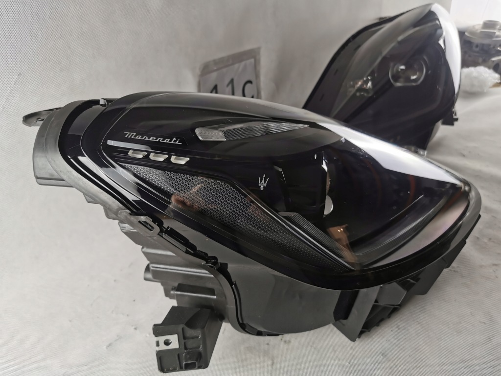 фото №4, Alfa romeo grecale full led левый правый фара лампа