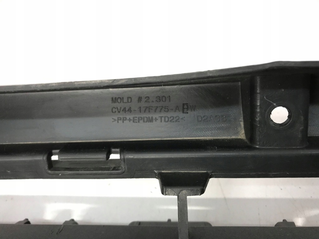 Ford kuga mk2 спойлер бампера перед cv44-17f775-a в Україні