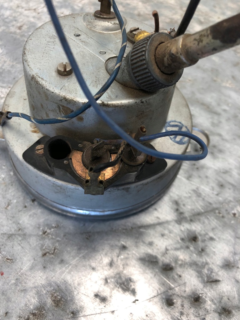 фото №7, Счетчик приборная панель vw beetle garbus 113957021a