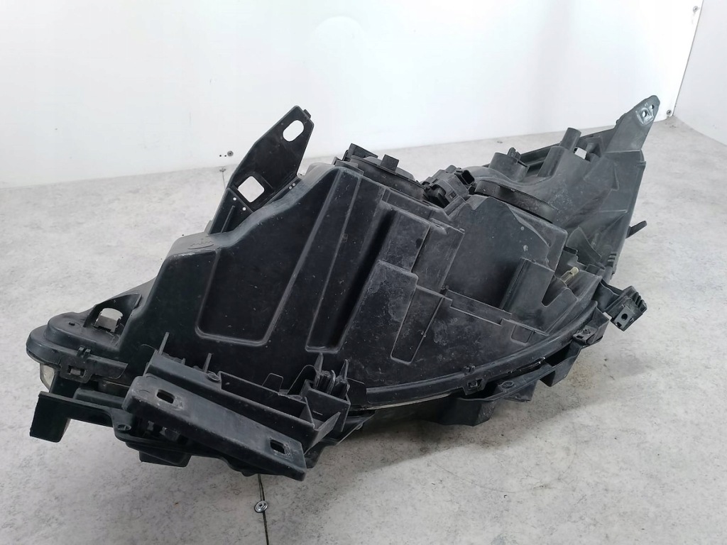 Лампа перед права renault scenic iii fl 260106928r 89906002 Київ