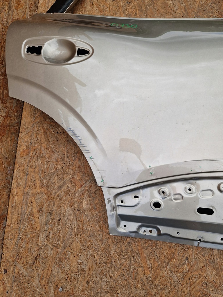 фото №16, Renult kadjar 15- двері правий задня задні 821525757r