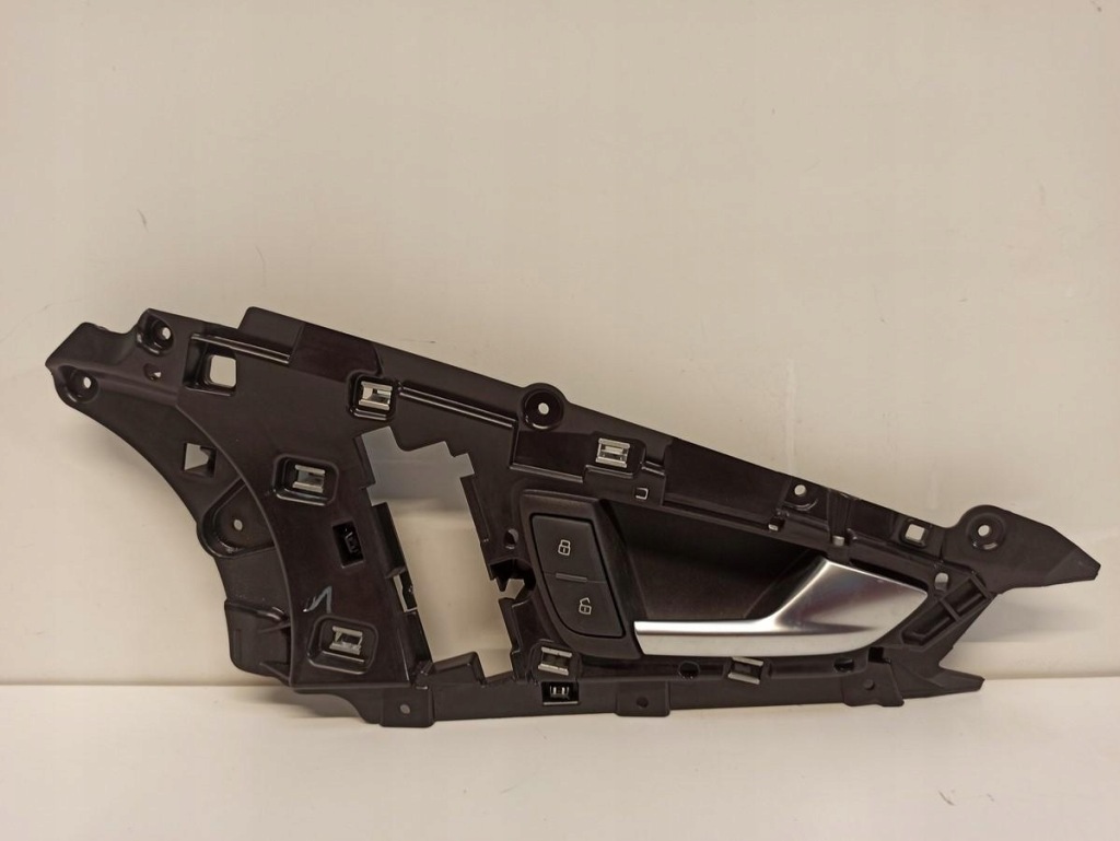 фото №1, Audi a7 4g ручка правый перед 4g8837020a