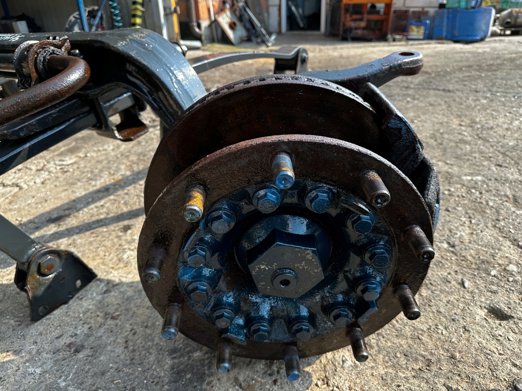 фото №11, Oś передняя балка ступица рессора поворотный кулак stralis