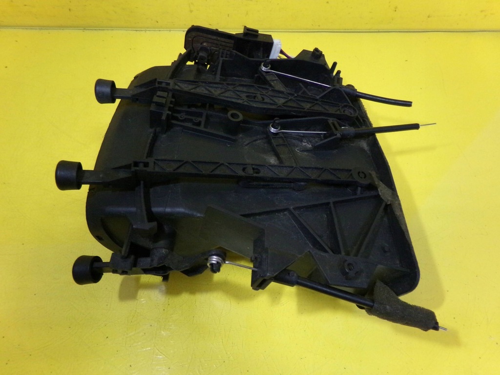 фото №6, Ґрати середнього обдув панелі приладової панелі smart fortwo i 0001163 nr73