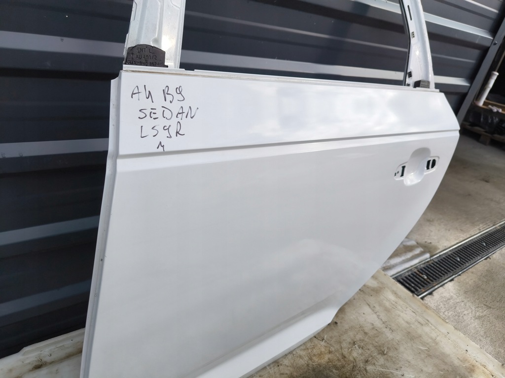 фото №11, Дверь левый задняя audi a4 b9 ls9r sedan przed lift !!!