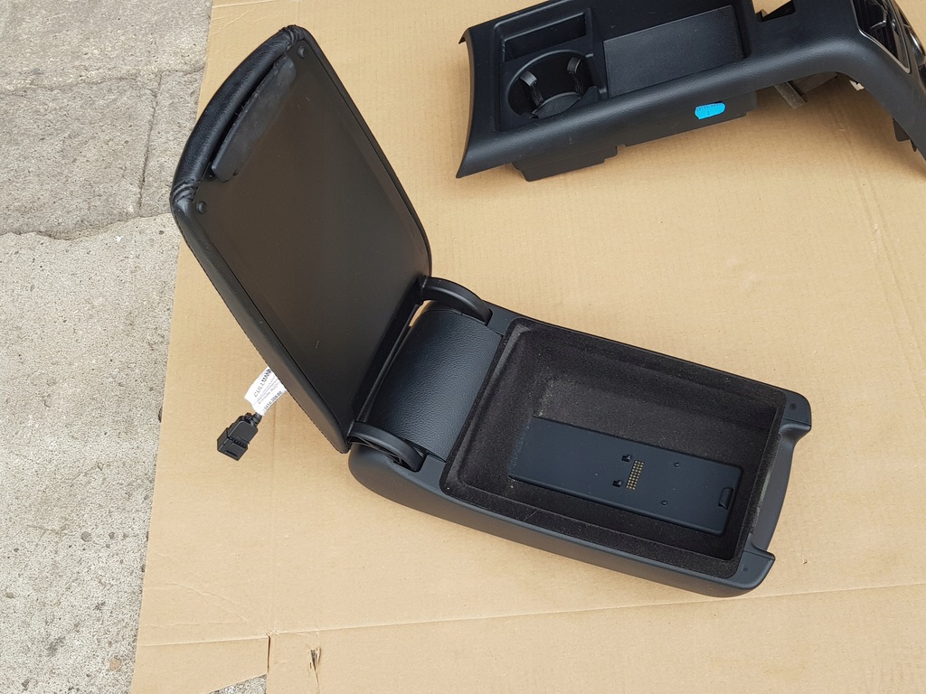 фото №8, Kompletny подлокотник / audi a6 c6 2004-2011 / чёрный - кожаный - europa