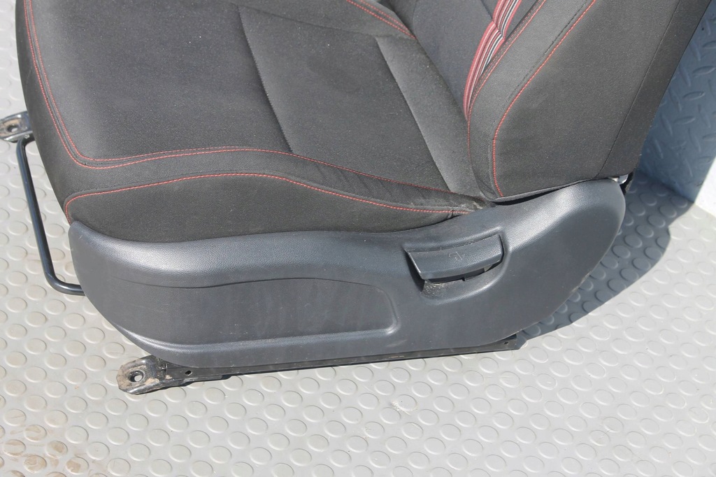 фото №11, Сиденье левый перед водителя hyundai i20 iii n-line 20-