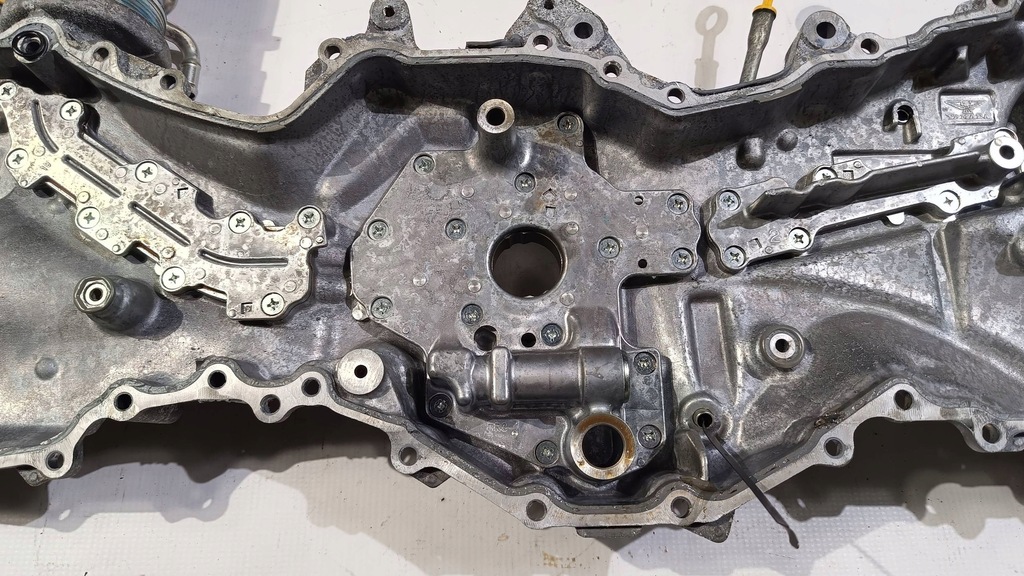 фото №8, Кришка захист розподільного валу насос оливи двигуна 2.4l subaru wrx vb 2022+
