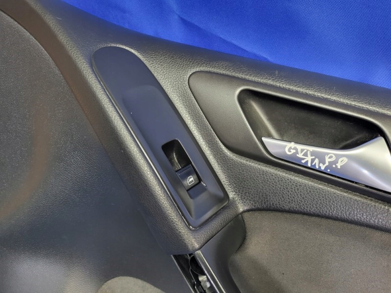 фото №6, Обшивка двері правий перед vw golf vi