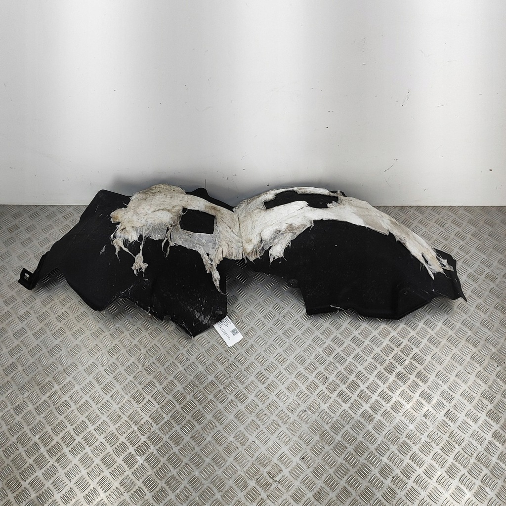 фото №1, Land rover range rover sport l494 2018 левая сторона подкрылок задние