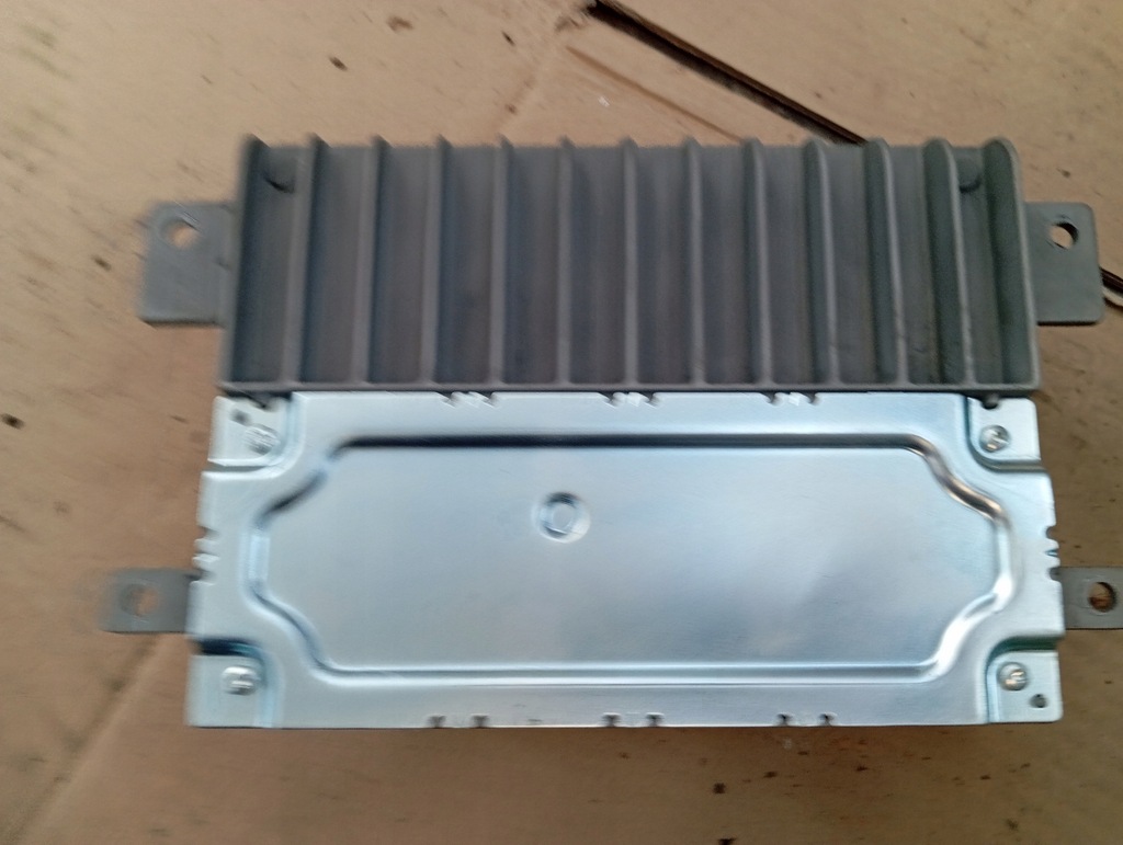 фото №7, Chrysler pacifica 17 радио навигация navi блок управления модуль 68232026ak harman