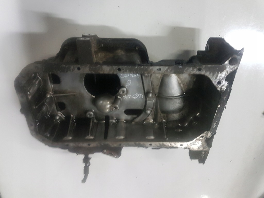 Купити Opel corsa d 06-13r 1.7 cdti dtr піддон масляна
