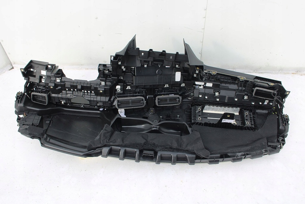 фото №15, Audi q8 e-tron консоль pulpit 4m 4kl857001 панель приладів приладова панель приладів pulpit