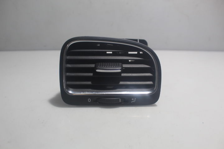 фото №1, Решётка обдув правая volkswagen golf vi