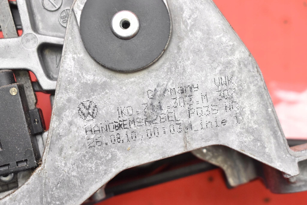 фото №8, Важіль гальма ручного 1k0711303m vw golf 6 vi plus 08-15