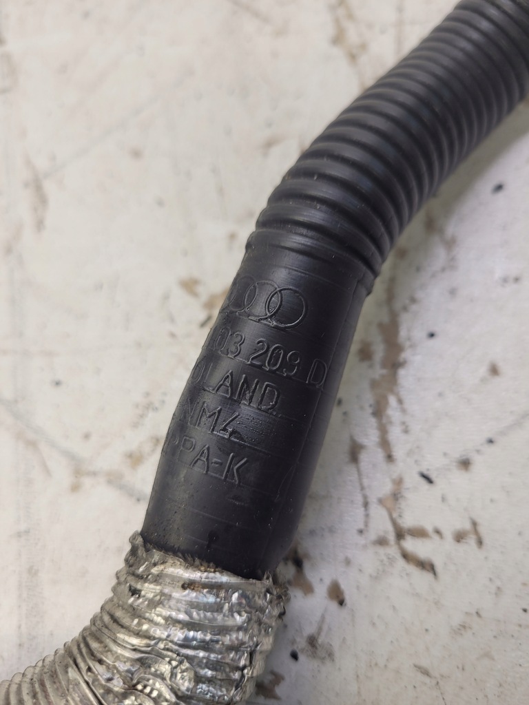 фото №4, Шланг вентиляционный audi a6 a7 3.0 059103209d