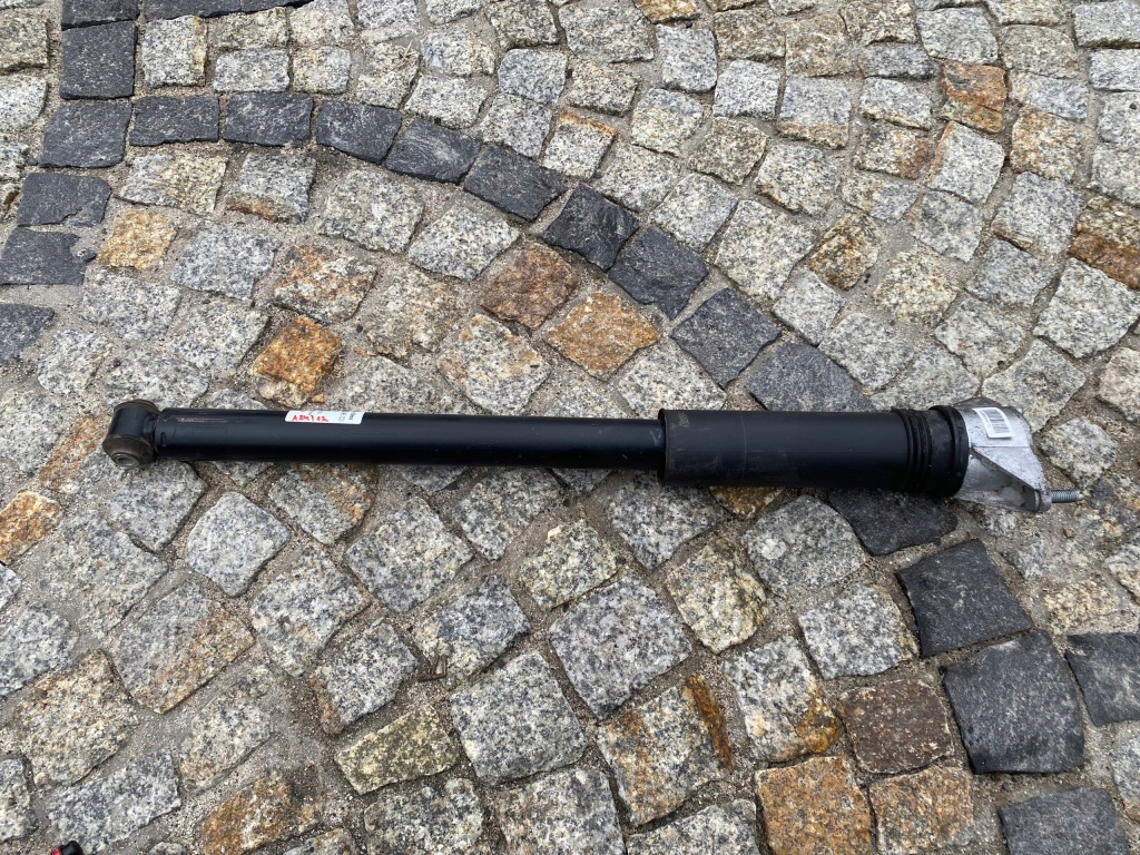 Купити Mercedes 247 glb амортизатор задній 2473209603 оригінал