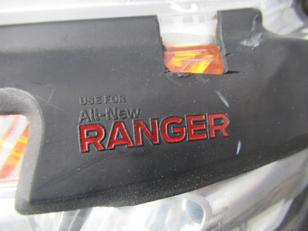 фото №13, Ford ranger iii 3 12-лампа ліва звичайна