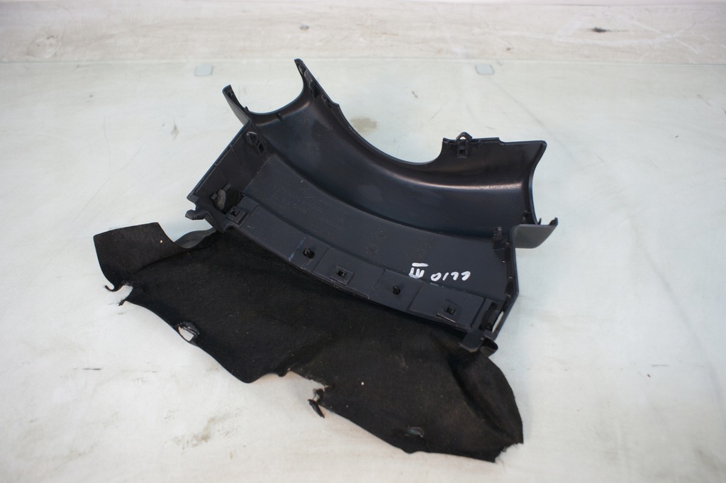 фото №10, Корпус колонки рулевого clio iii 8200408027