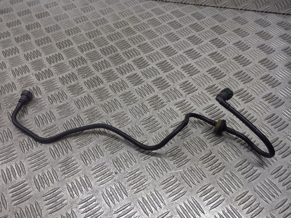 фото №1, Шланг трубка усилитель тормозов peugeot 308 1.4 vti