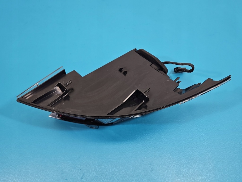 Фара задняя левая peugeot 508 2 18- hb valeo наружная led европа в Украине