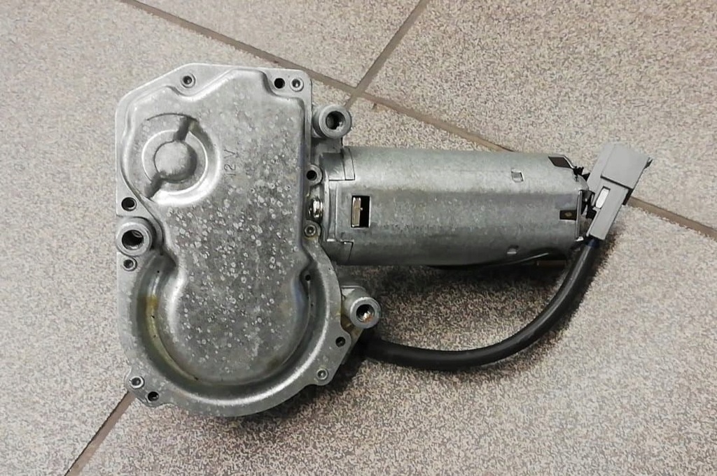 фото №8, Dodge caravan ii моторчик дворники задняя новый оригинальный номер