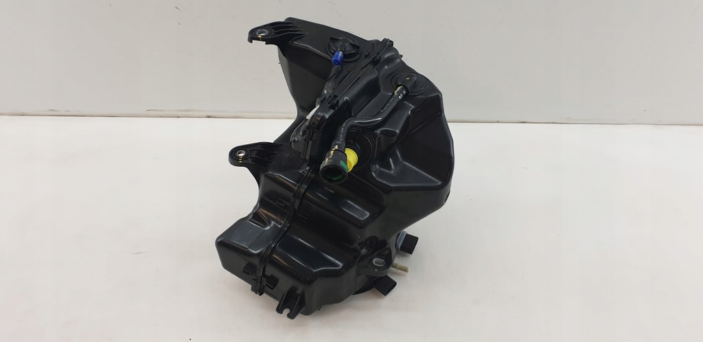 фото №9, Бак насос adblue vw caddy iii 3 2k0 lift 15-20 2k5131877c 5q0131969c
