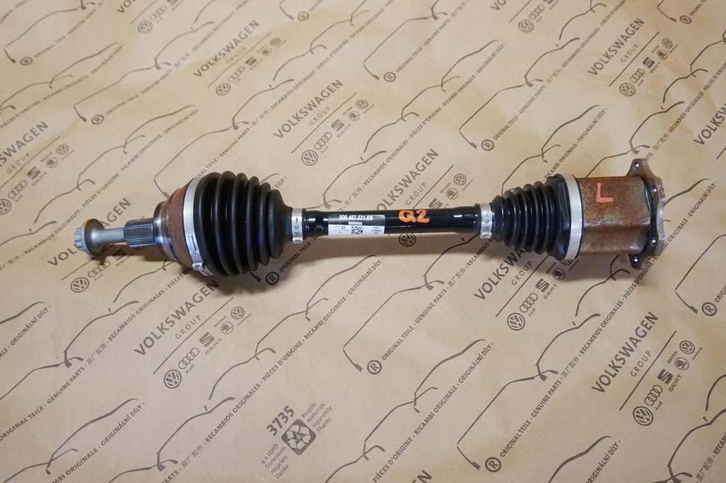 Купити Привідний вал ліва audi q2 81a 1.0 tfsi 5q0407271db