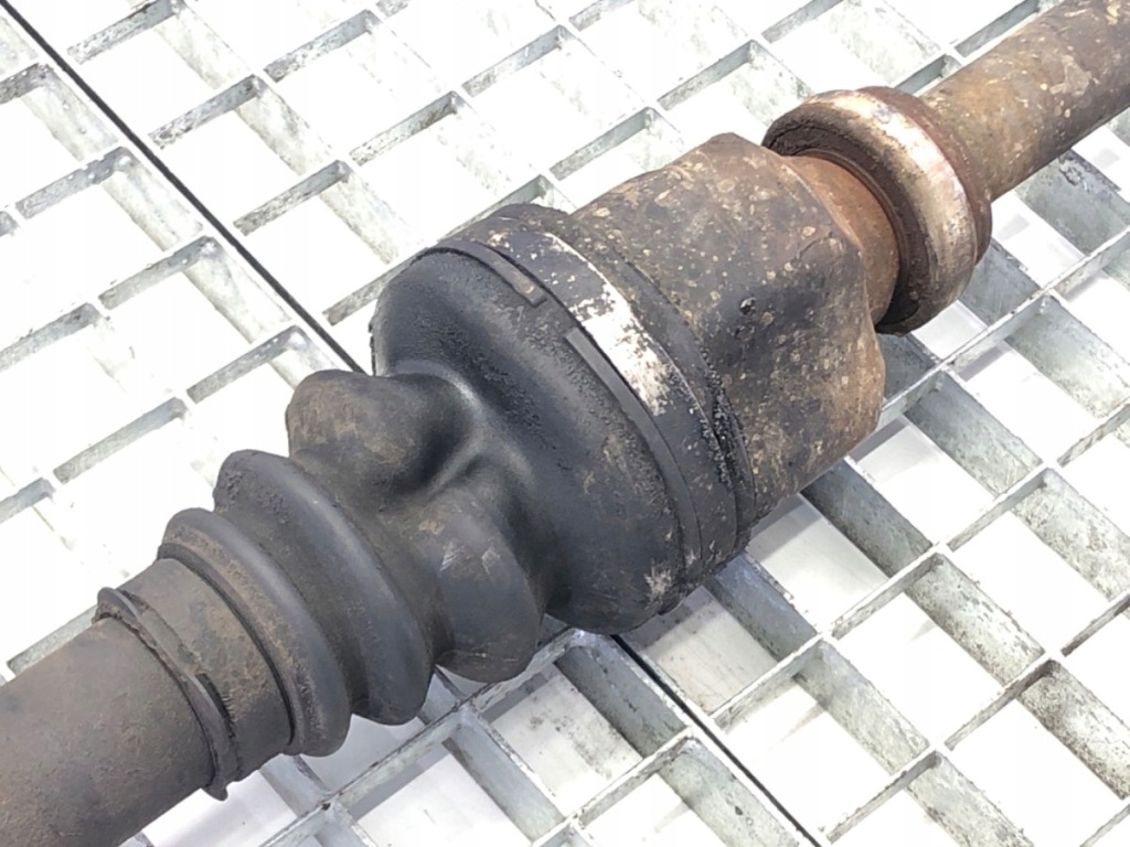 фото №2, Приводной вал правый перед peugeot partner ii 1.6 75km шарнир