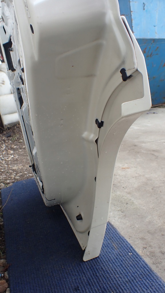 фото №8, Cadillac escalade 02-06r дверь задние правое