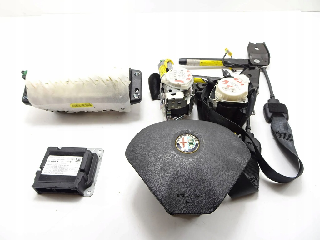 фото №8, Подушки безопасности ремни подушка безопасности kpl. alfa romeo giulietta