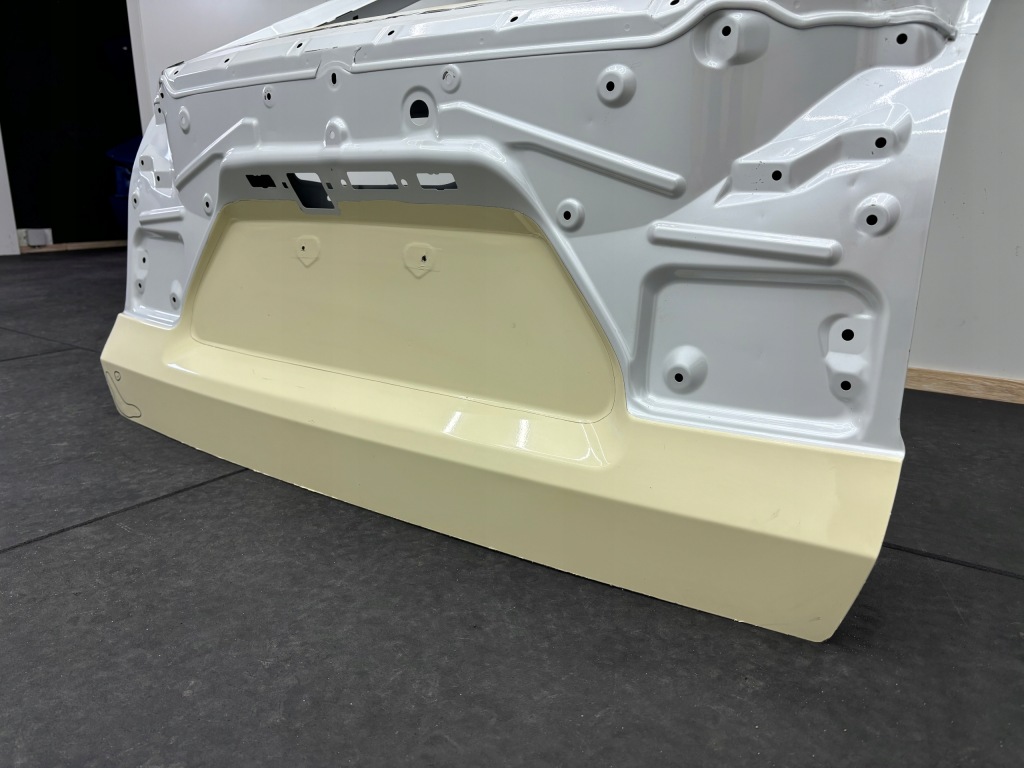 фото №11, Toyota bz4x кришка багажника багажника задня задня