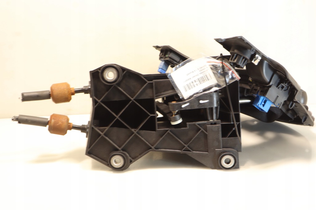 фото №5, Домкрат перемикання передач opel combo e 1.5 bluehdi