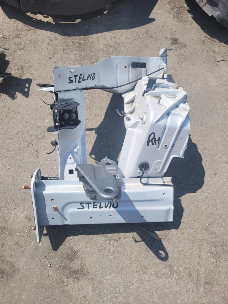 фото №2, Alfa romeo stelvio- чверть лонжерон перед