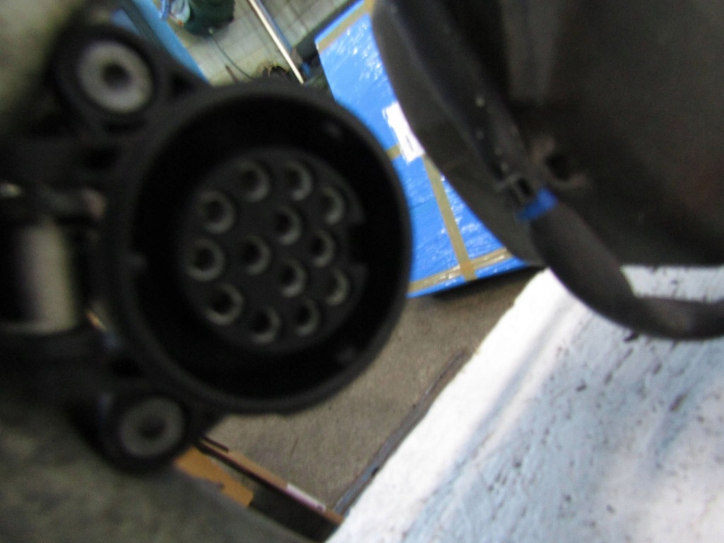 Bmw 4 f32 f33 фаркоп  буксирувальний 6873703 Оригінал