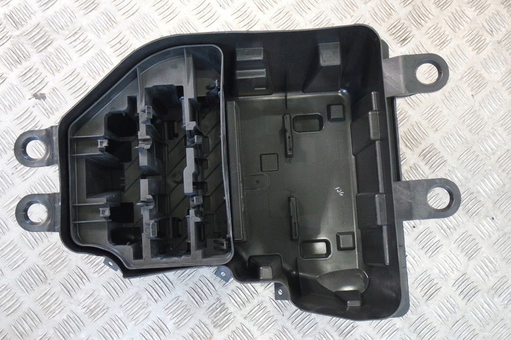 фото №1, Корпус коробка mercedes ml gl x166 a1665400024