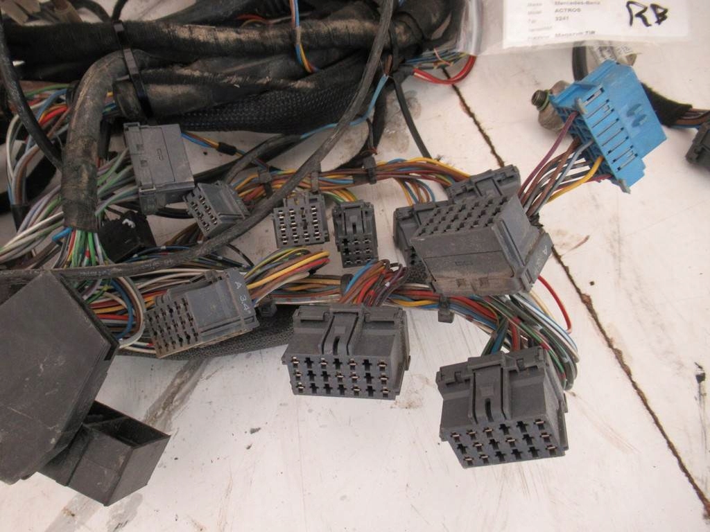 фото №4, Жгут электрическая приборная панель mercedes actros 3241
